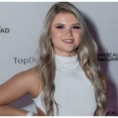 Gorgeous Instagram model Is Not Dating Anyone